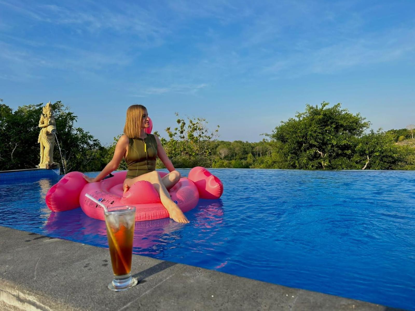 Innora Jungle Resort And Spa Batununggul Bagian luar foto