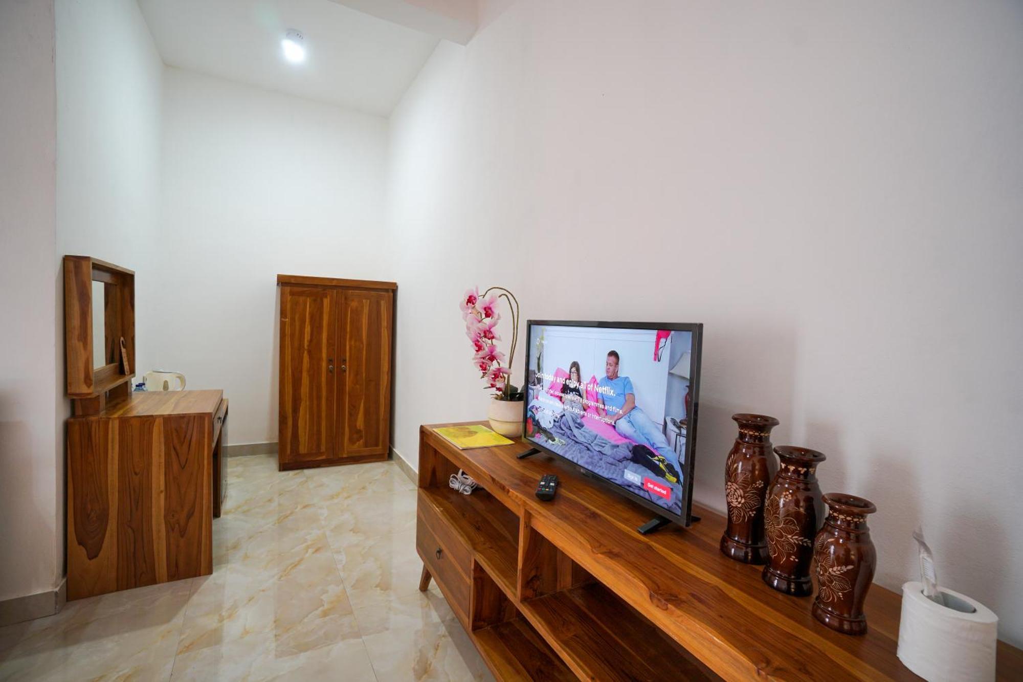 Innora Jungle Resort And Spa Batununggul Bagian luar foto