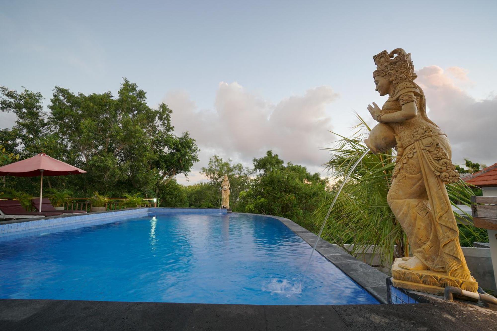 Innora Jungle Resort And Spa Batununggul Bagian luar foto
